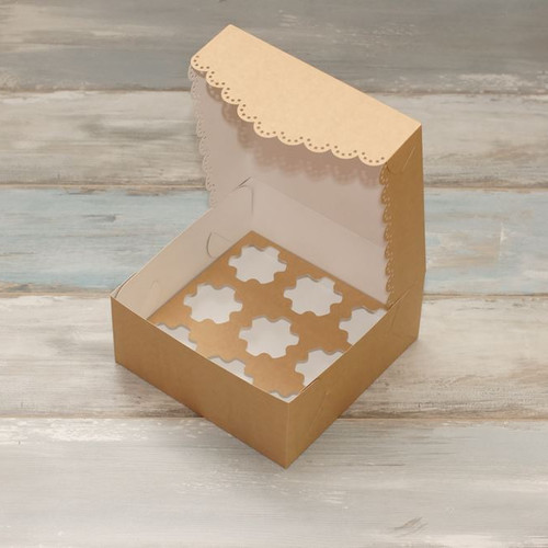 Коробка для 9 капкейков (VM) с кружевом и кружочками, цвет - бархатный крафт