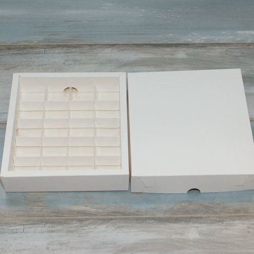 Коробка для 20 конфет (VM), цвет белый