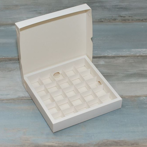 Коробка для 25 конфет (VM), цвет белый