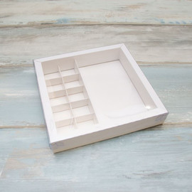 Коробка для 10 конфет и фруктов (VM) с прозрачной крышкой - 23 х 23 х 4 см, цвет - белый