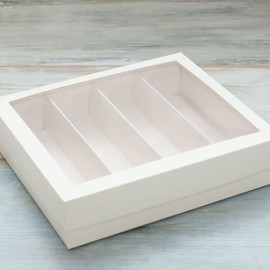 Коробка для макарон и пирожных (VM) - 21 х 19,5 х 5,5 с окном Maxi, цвет - белый