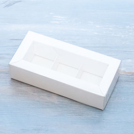 Коробка для 3 конфет с прозрачной крышкой, цвет - белый, 