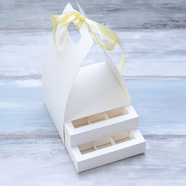 Коробка для 18 конфет без окна, цвет - белый