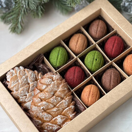 Коробка для 15 орешков с прозрачной крышкой, цвет - крафт, 